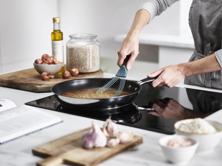 Actual product image Joseph Joseph Twist Sky whisk, 28x9x3cm