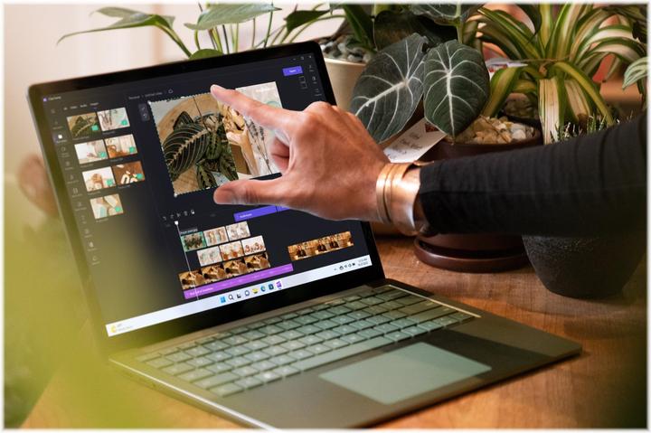 Actual product image Microsoft Surface Laptop 5 (13.50", Intel Core i5-1235U, 8 GB, 512 GB, CH)