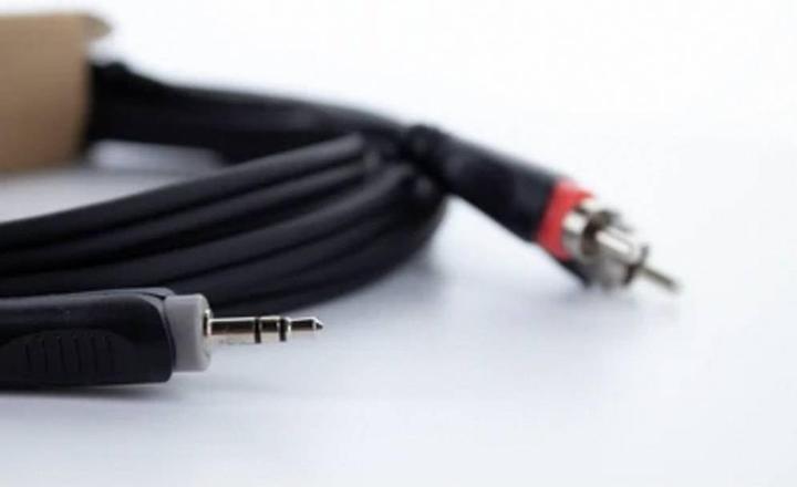 Produktbild Cordial 14856 Klinke / Cinch Audio Y-Adapter (1x Klinkenstecker 3.5 mm - 2x Cinc (3 m, 2.5mm, Cinch)
