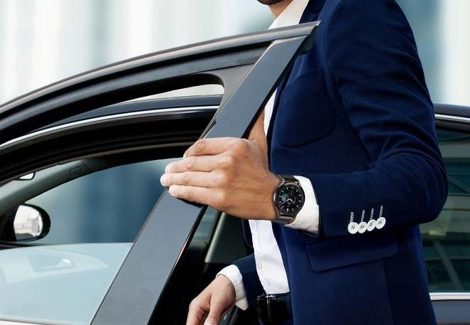 Actual product image Dux Ducis Milanese Series (45 mm, 22 mm, Stainless steel)