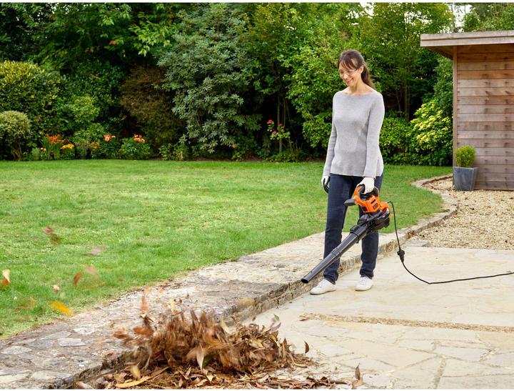 Produktbild Black & Decker BEBLV300-QS (Netzbetrieb, Laubbläser, Laubsauger, Laubsauger-& bläser)