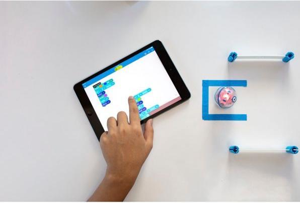 Actual product image Sphero Mini Activity EDU 16 Pack - V2