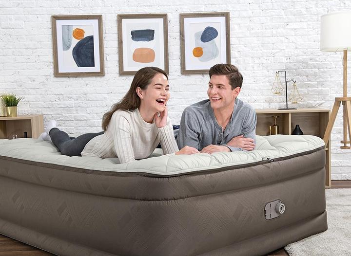 Actual product image Bestway Fortech Duvet Top Airbed Queen Built-in (152 x 203 cm)