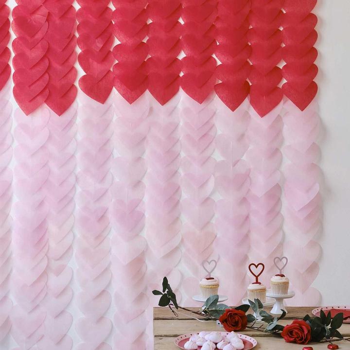 Image du produit Ginger Ray Rideau toile de fond coeur rouge et rose