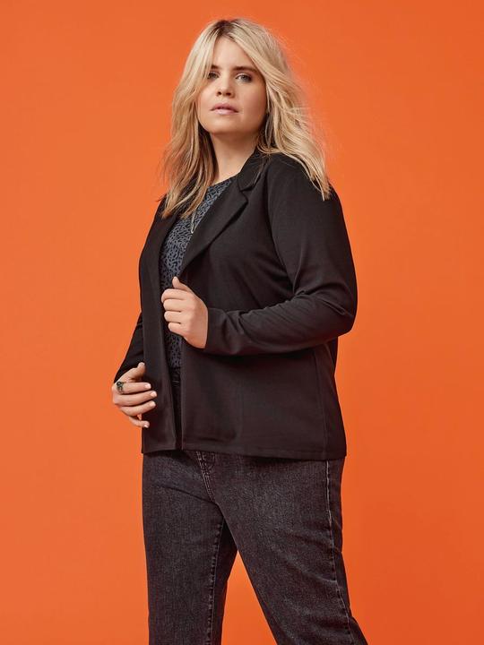 Actual product image Only Classic Curvy Blazer (M)