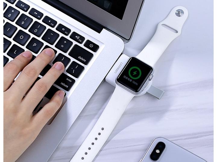 Produktbild Ugreen Magnetisches Ladegerät für Apple Watch USB MFi
