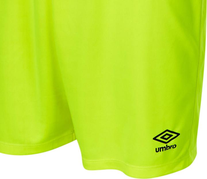 Actual product image Umbro Club Ii Shorts (158)