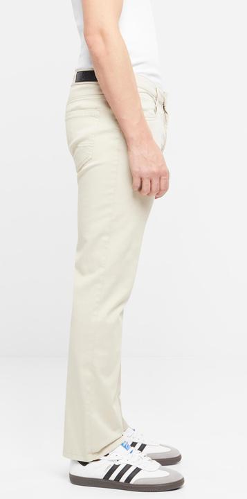 Actual product image Urban Classics Stretch Twill 5 Pocket Pants - 138089 (32)