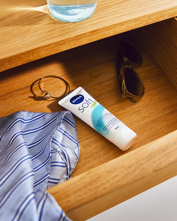 Produktbild NIVEA Soft Tube (Körpercreme, 75 ml)