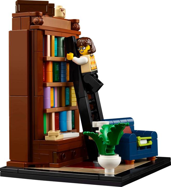 Actual product image LEGO Books are my passion (40698, LEGO Ideas)