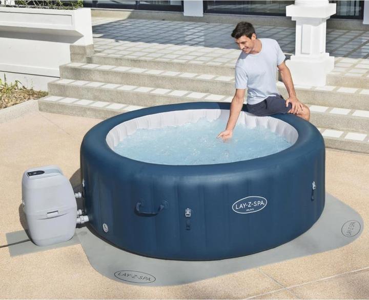 Actual product image Bestway Lay-Z-Spa floor protection