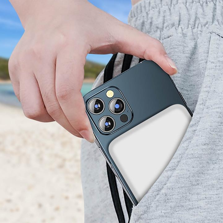Immagine prodotto Belkin BoostCharge (2500 mAh, 7.50 W, 9.25 Wh)