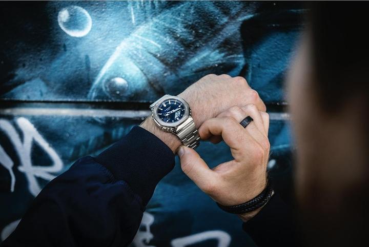 Produktbild G-Shock GM-2110D-2B (Chronograph, 44 mm)