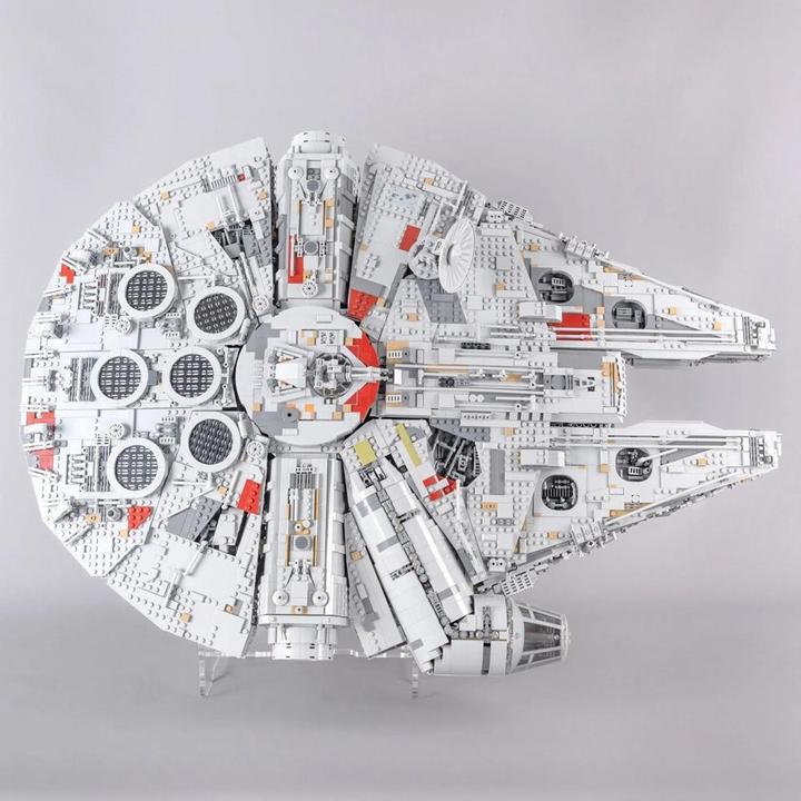 Image du produit iDisplayit Stand acrylique 2 en 1 pour LEGO® 75192 Star Wars UCS Millennium Falcon