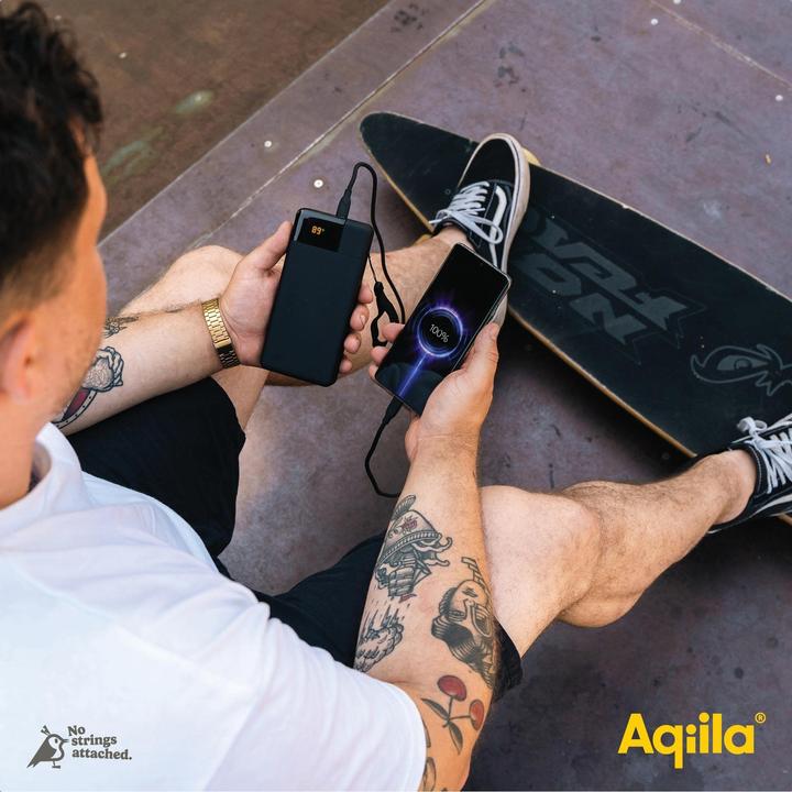 Immagine prodotto Aqiila Powerbird B10B - Powerbank 10000 mAh, 20W - Nero (10000 mAh, 20 W, 37 Wh)