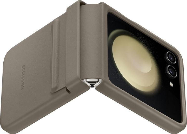 Image du produit Samsung Étui en cuir Flap Eco (Samsung Galaxy Z Flip5)