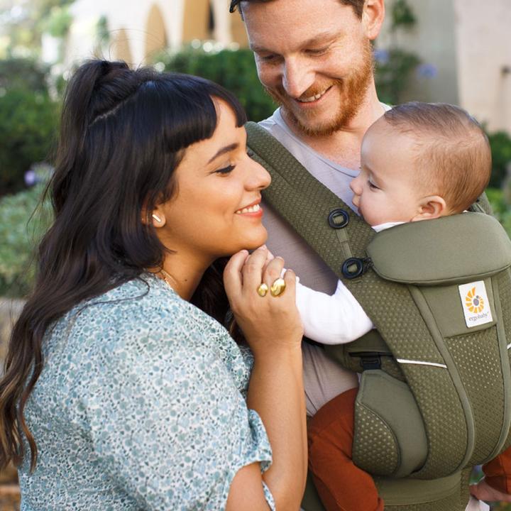 Produktbild Ergobaby Omni Breeze