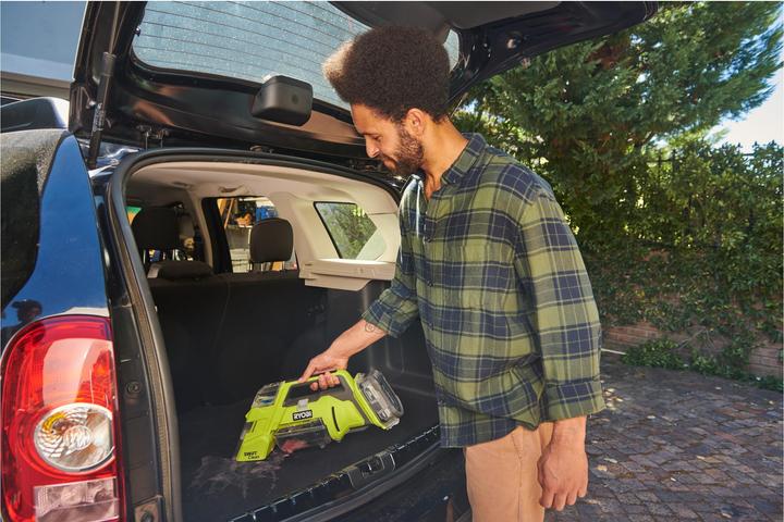 Actual product image Ryobi Spot washing vacuum cleaner