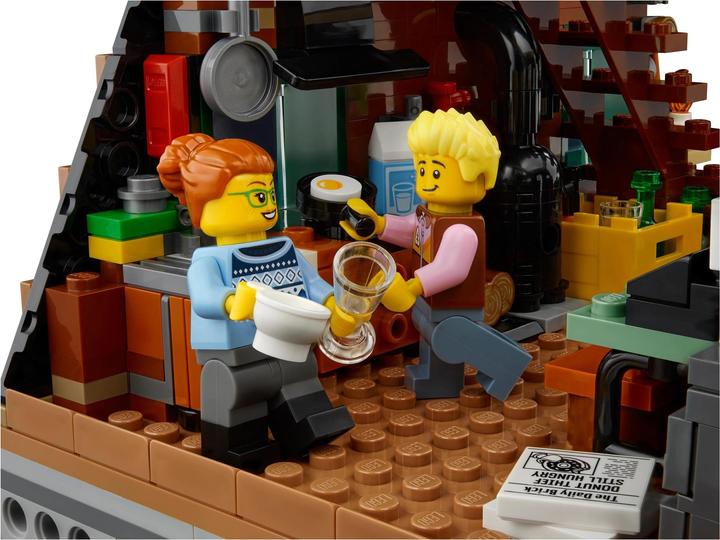 Produktbild LEGO Finnhütte (21338, LEGO Ideas, LEGO Seltene Sets)