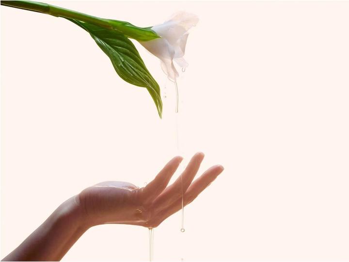 Produktbild Aromatica Reviving Rose Infusion Cream Cleanser (Reinigungsmilch)
