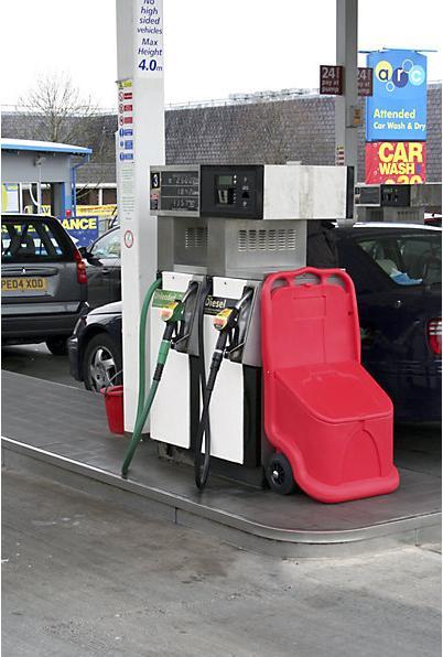 Immagine prodotto eurokraft basic Carrello universale, ideale per materiale sfuso, capacità 75 l, rosso.