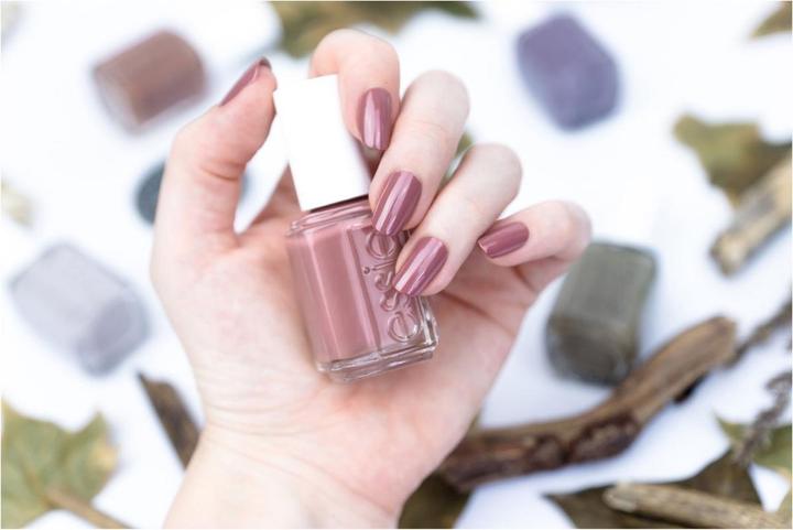 Produktbild Essie Nagellack (497 clothing optional, Farblack)
