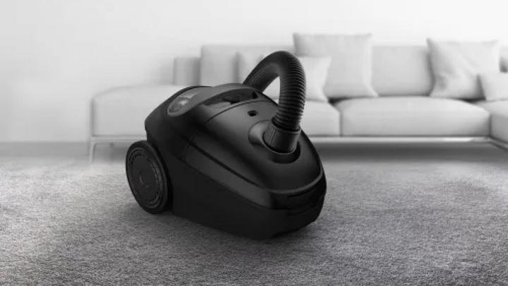 Midea B6 Bodenstaubsauger