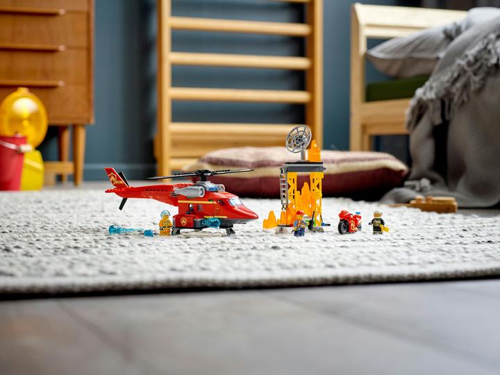 Produktbild LEGO Feuerwehrhubschrauber (60281, LEGO City)