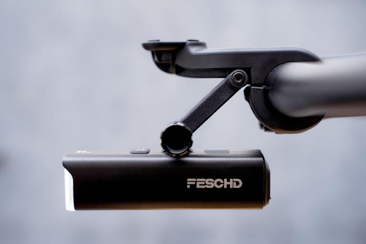 Actual product image Feschd - Bicycle light incl. accessories (1000 lm)