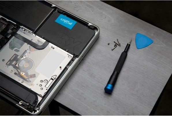 Actual product image Crucial BX500 (500 GB, 2.5")