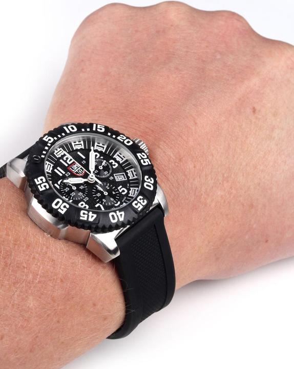 Image du produit Luminox XS.3181.L Steel Colormark Chronographe 3180 série hommes 44mm 200M (Chronographe)