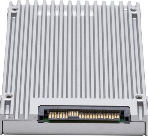 Actual product image Intel SSD DC P3520 Series (1200 GB, 2.5")