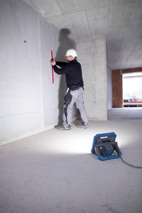 Produktbild Brennenstuhl BS 8050 MH (7900 lm)