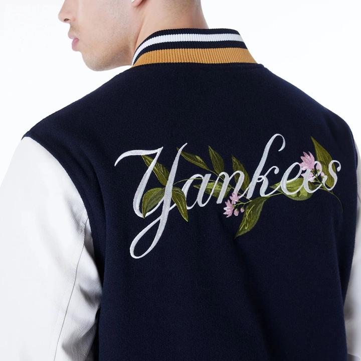 Produktbild New Era Varsity MLB Jacke - FLORAL New York Yankees - XL (XL)