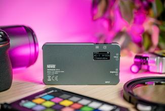 Immagine prodotto Newell RGB-W Rangha Mini LED Lamp for Studio, Home, Outdoor Photos, Travel