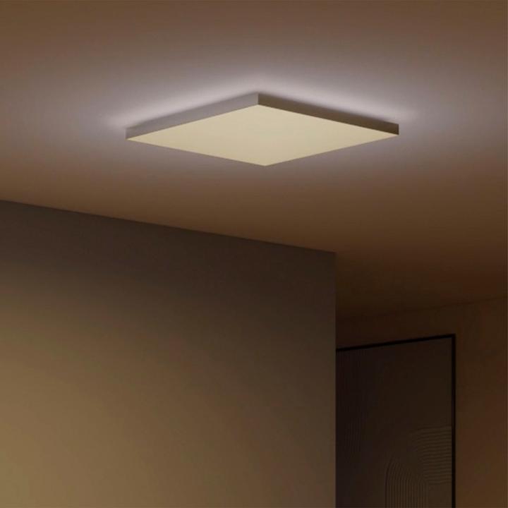Actual product image Philips Hue White & Col. Amb. Datura (4300 lm)