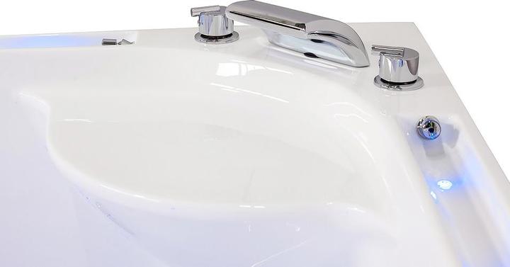 Actual product image Jet-Line Whirlpool VILLA SABRINA white 1.6x1.6 m fully equipped waterfall all-round (160 cm, 160000 cm)