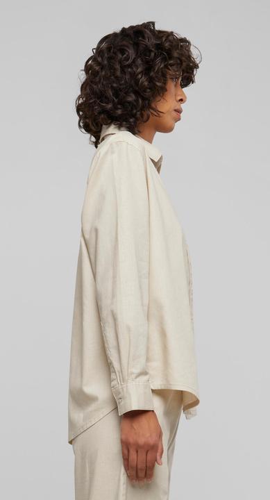 Actual product image Urban Classics Ladies Linen Mixed Oversized Shirt - 165597 (XXL)