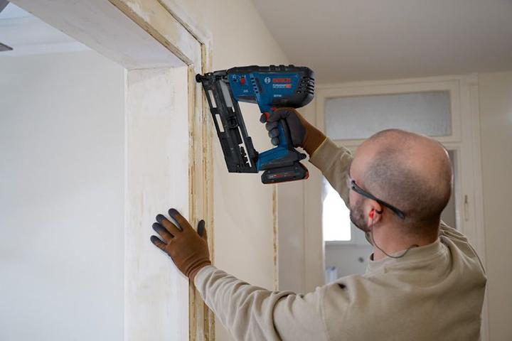 Actual product image Bosch Professional BOSC cordless wood nailer