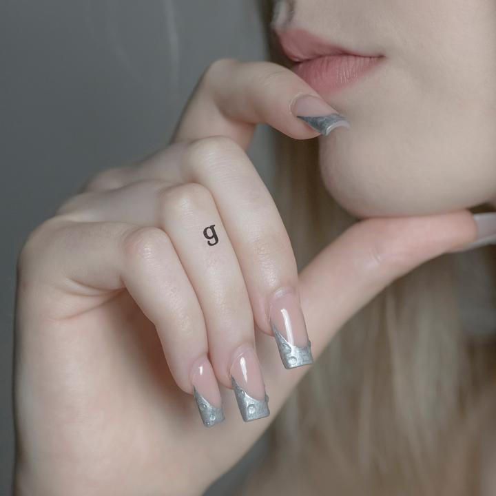 Image du produit minink Tatouage temporaire - Lettre minuscule : g