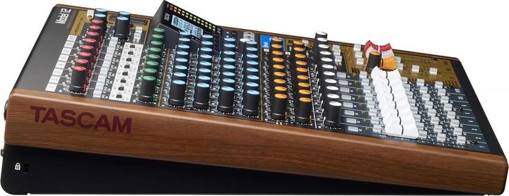 Image du produit Tascam Mélangeur Modèle 12 (Studio et mixeur live)