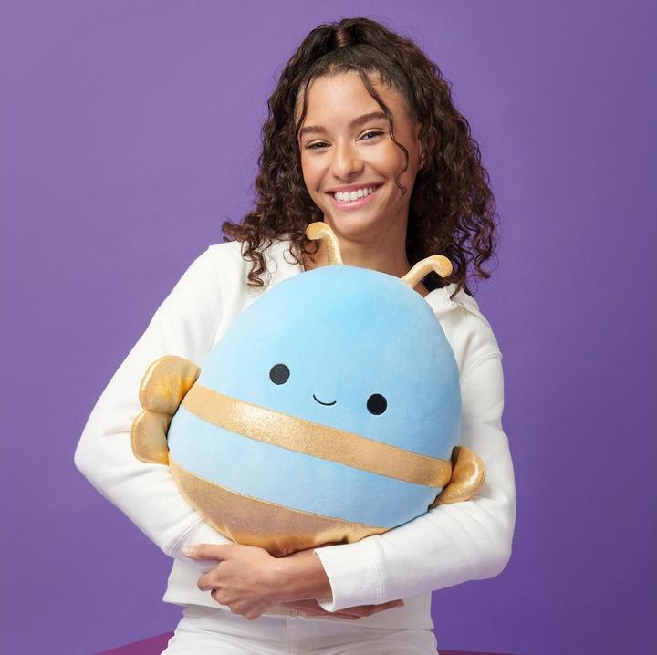 Actual product image Squishmallows Adopt Me - Squishmallow - Queen Bee (35 cm)