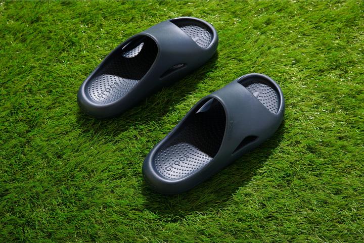 Produktbild Crocs Mellow Recovery Slide (43, 43.5, 44, 43 1/3)
