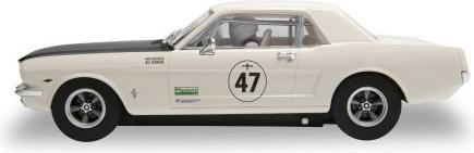 Actual product image Hornby Ford Mustang Bill & Fred Shepherd Goodwood Revival