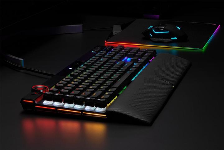 Actual product image Corsair K100 (DE, Cable)