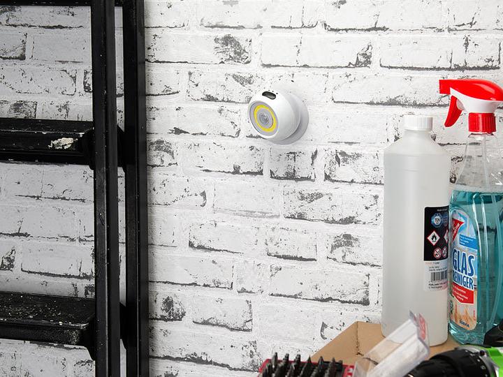 Produktbild Lunartec 2er-Set ultrahelle COB-LED-Akku-Leuchten mit PIR Sensor (200 lm)