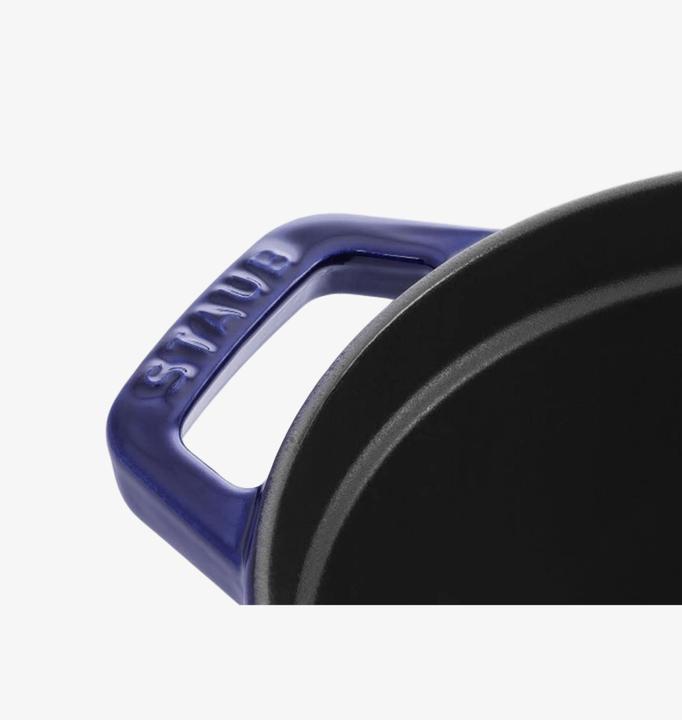 Actual product image Staub Roaster (29 cm, Casserole + Stewpot, Cast iron)