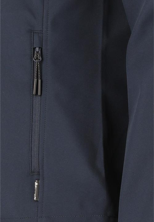 Actual product image Whistler Lango Softshell (44)