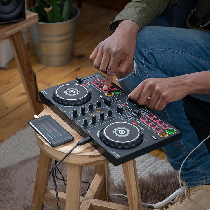 Produktbild Pioneer DJ DDJ-200