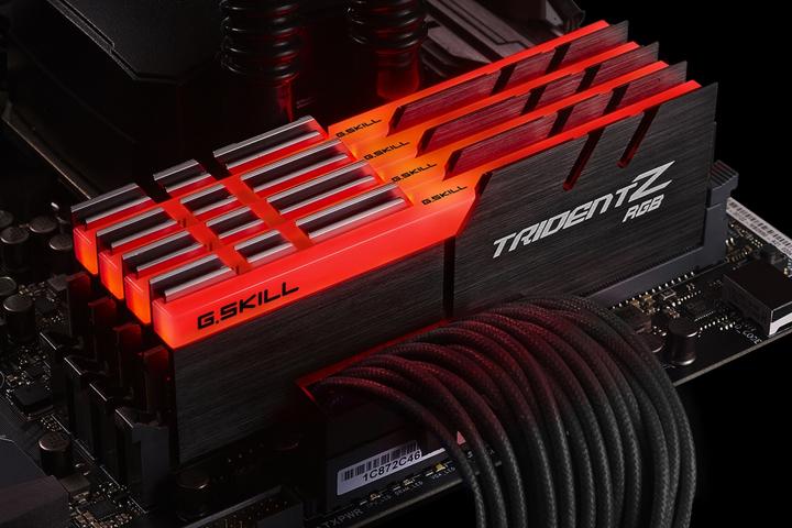 Immagine prodotto G.Skill Trident Z RGB (4 x 8GB, 3000 MHz, DDR4-RAM, DIMM)